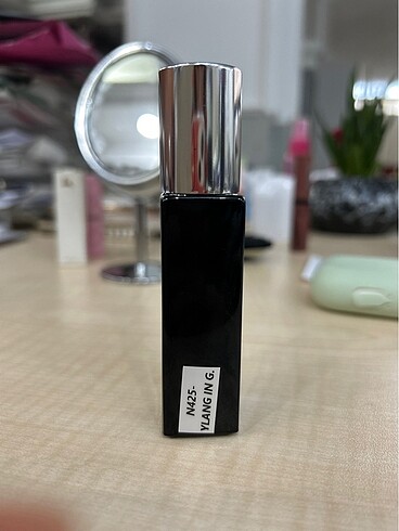 Muscent micallef ylang in gold ve iris pudre
