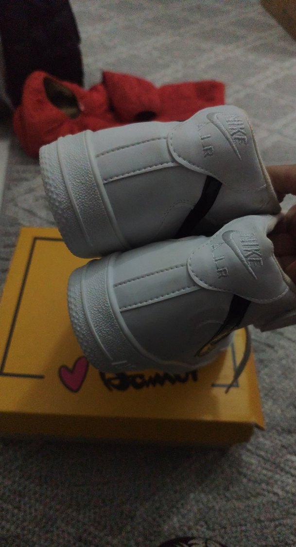 Beyaz Nike erkek Spor Ayakkabı - Görsel 4