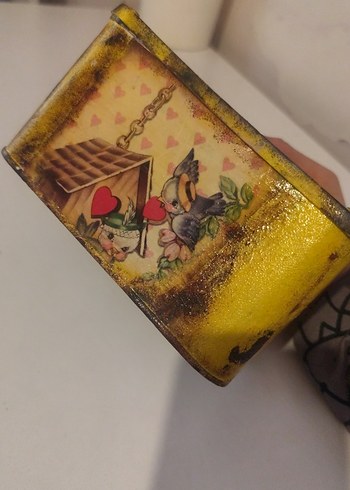 Vintage Sarı Dekoratif teneke Kutusu - Görsel 3