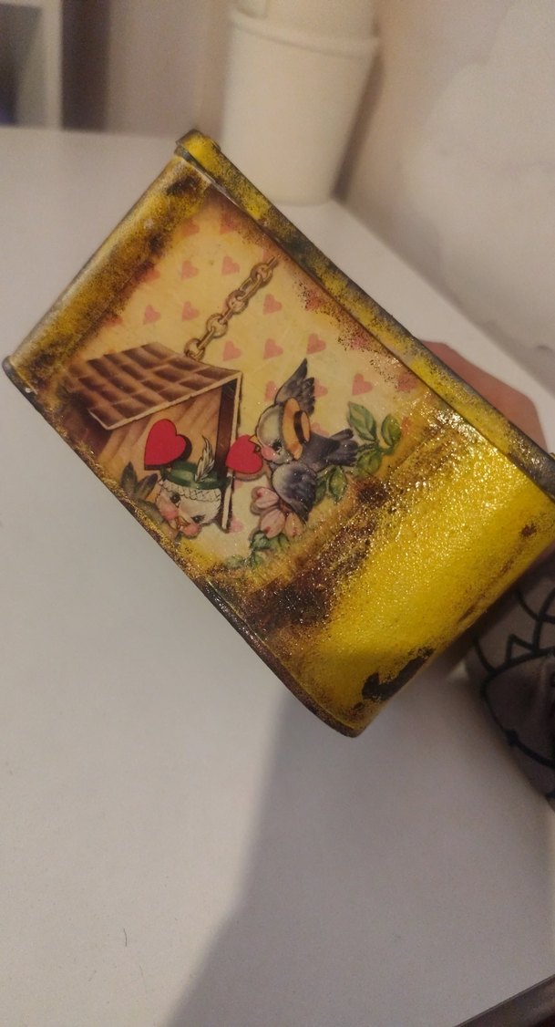 Vintage Sarı Dekoratif teneke Kutusu - Görsel 3