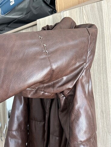 xl Beden deri şişme mont