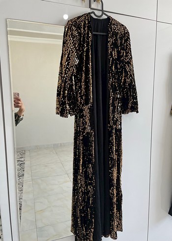 Altın rengi payetli kadife abiye-kaftan