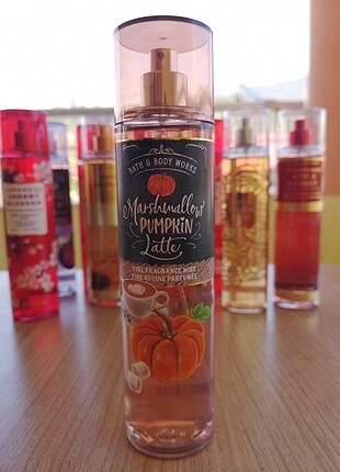 Bath and body works vucut spreyi