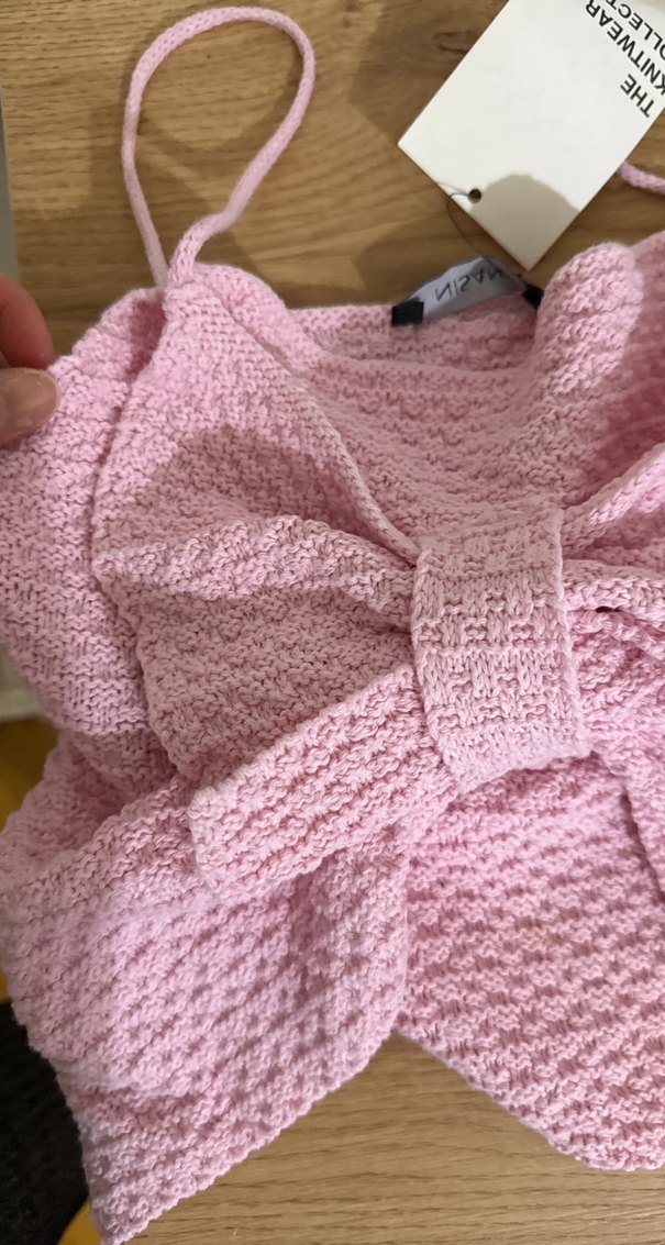 Pembe Bebek Askılı Örgü Üst - Görsel 4