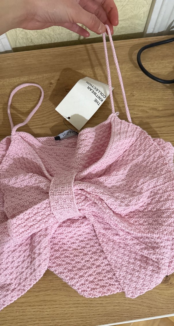 Pembe Bebek Askılı Örgü Üst - Görsel 5