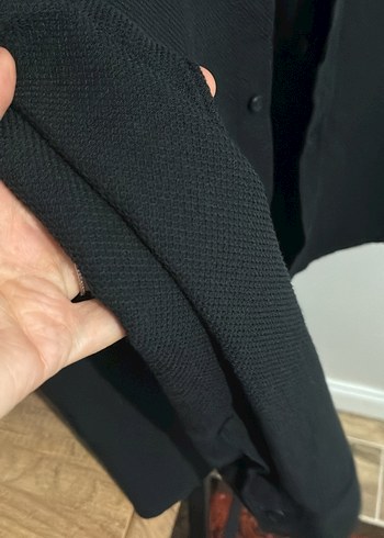 Siyah Düğmeli Keten Gömlek - Görsel 2