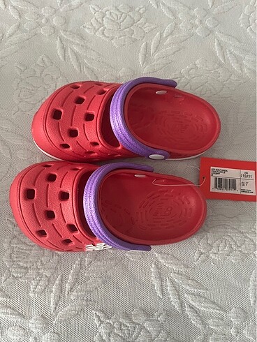 New Balance Çocuk sandalet