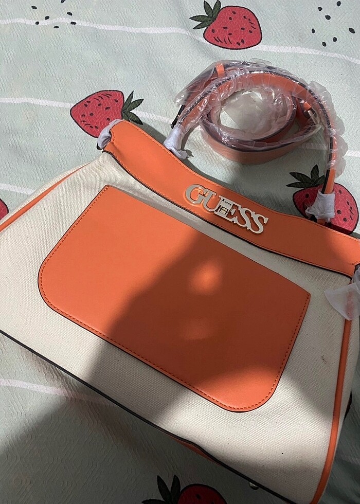 Guess çanta - Görsel 2