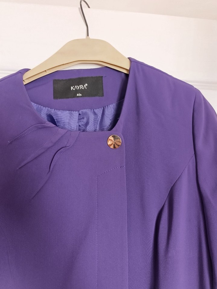 Kemerli Uzun Mor Kadın Klasik trenckot - Görsel 3