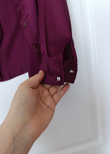 Bordo Düğmeli Saten Kadın Gömlek - Görsel 3