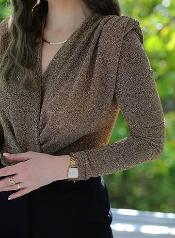 m Beden altın Renk Simli Vatkalı Bodysuit Gold