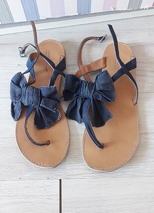 Zara yazlık kız çocuk sandaleti