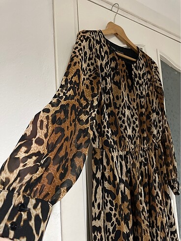 Leopar elbise