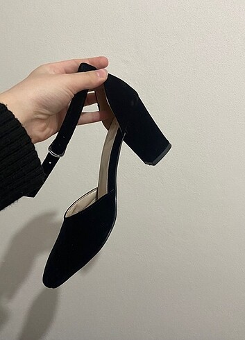 40 Beden siyah Renk Kalın topuklu ayakkabı 