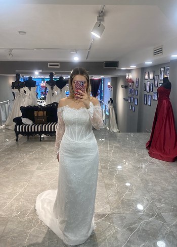 l Beden Uzun Kollu Straplez Beyaz A-Line Gelinlik