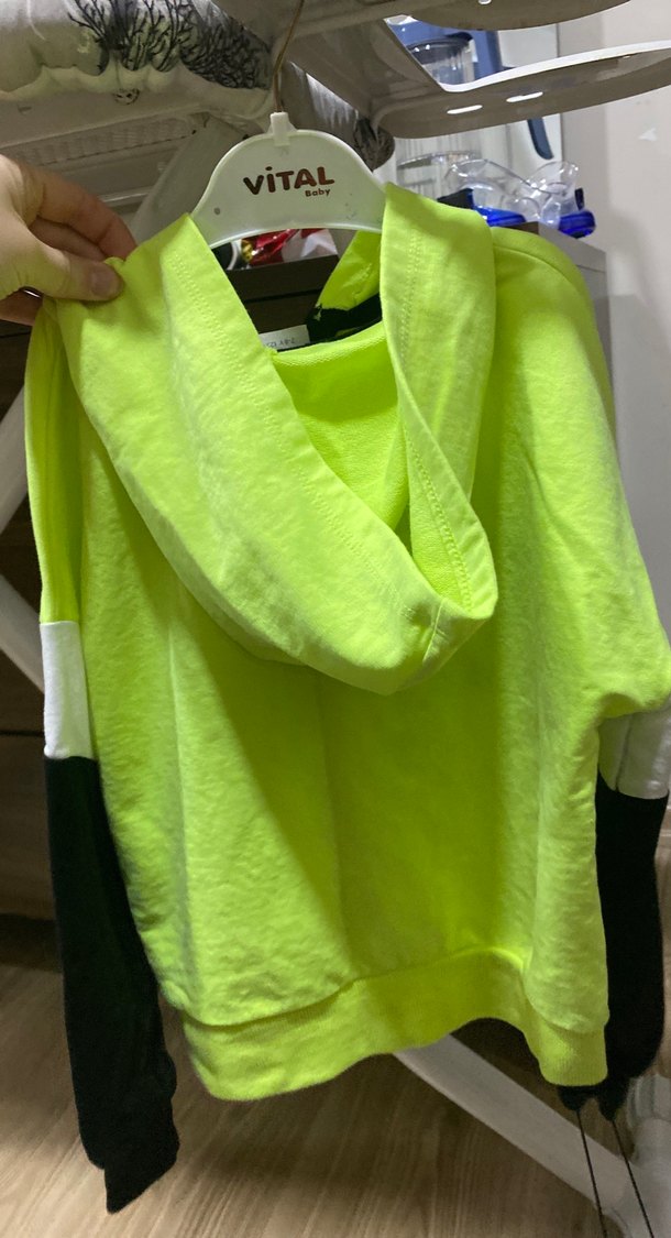 Sarı Zincir Detaylı Erkek Sweatshirt - Görsel 3