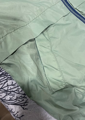 Erkek Kapüşonlu Yeşil Rüzgarlık - Görsel 2