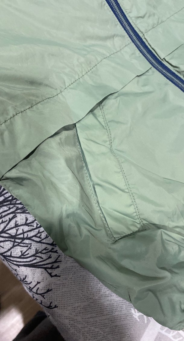 Erkek Kapüşonlu Yeşil Rüzgarlık - Görsel 2