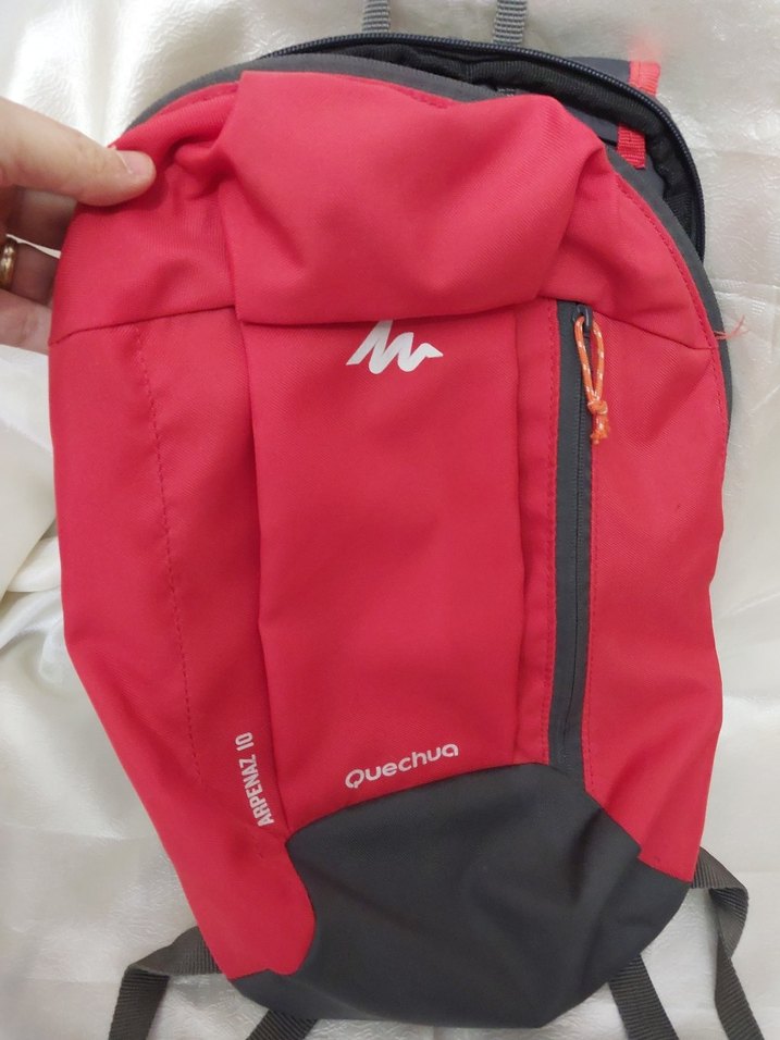 Quechua Kırmızı Spor Sırt Çantası - Görsel 2