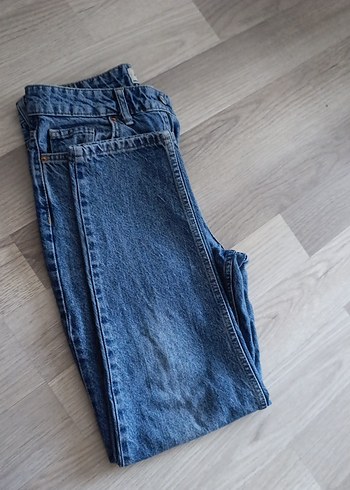 Düğmeli Rahat Kesim Mavi Midi Kot Pantolon - Görsel 5