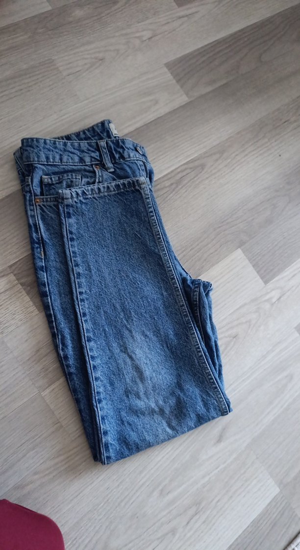 Düğmeli Rahat Kesim Mavi Midi Kot Pantolon - Görsel 5