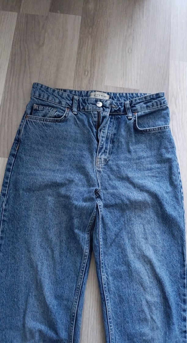 Düğmeli Rahat Kesim Mavi Midi Kot Pantolon - Görsel 4