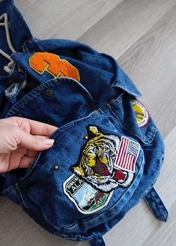 Nakışlı Koyu Mavi Kot Sırt Çantası - Görsel 3