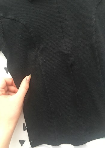 28 Beden Siyah Kısa Kollu Polo Crop
