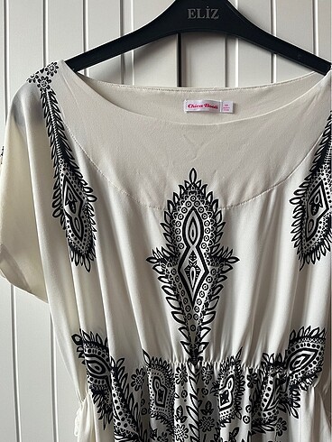 Bershka Elbise