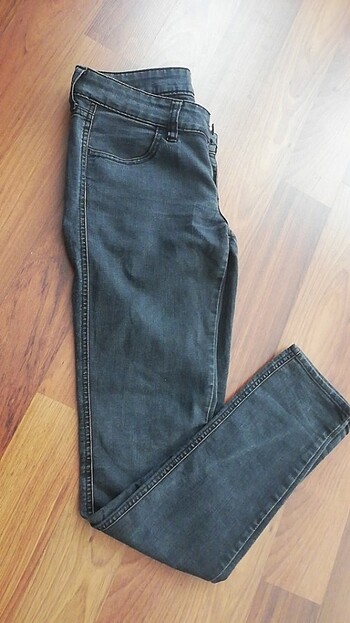 s Beden Siyah renk26x32