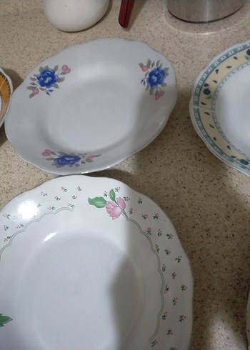 Çiçek Desenli Beyaz Porselen Yemek Tabağı - Görsel 4