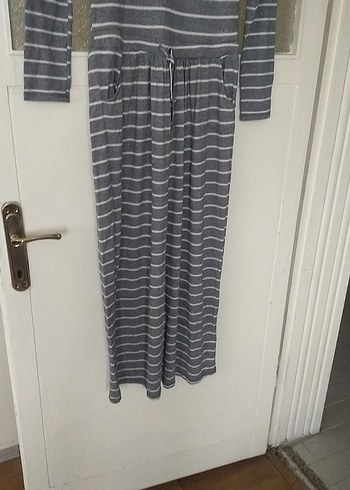 Gri Çizgili Uzun Kollu Kadın Elbise - Görsel 2