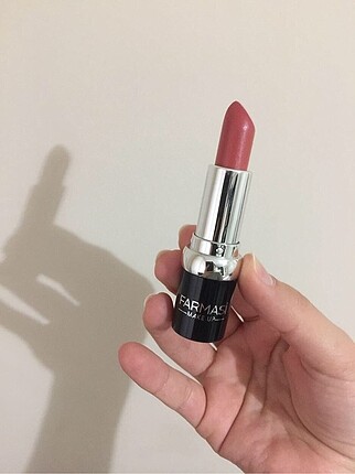 Farmasi nude ruj