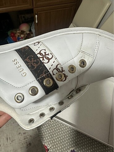39 Beden Guess ayakkabı