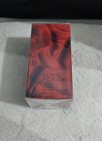 Oriflame love