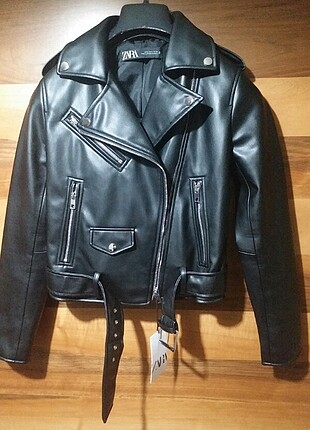 Zara Deri Biker Ceket