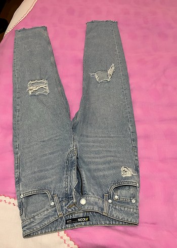 Düğmeli Siyah Dar Kesim Kadın Kot Pantolon - Görsel 10