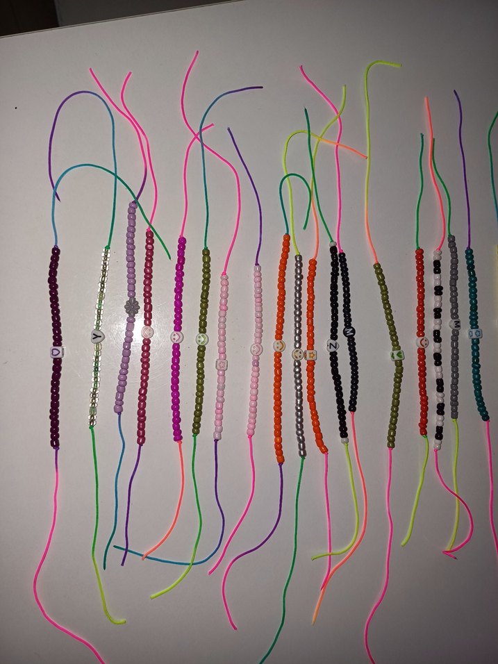 Renkli Nakışlı Boncuklu Kadın Bileklikleri - Görsel 3