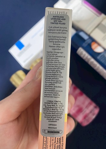 La Roche-Posay ve victoria secret Kadın Cilt Bakım Seti - Görsel 6