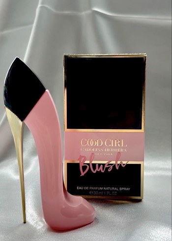 Beden Renk Carolina Herrera Good Girl Blush Kadın Parfümü 80ml
