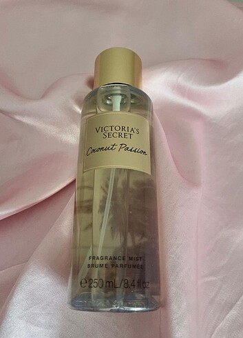 Victoria secret coconut passion sprey 