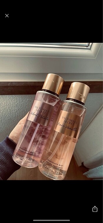 Velvet petals ve bare vanilla seti victoria