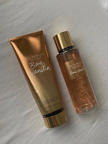 Victoria secret Bare vanilla losyon ve sprey seti