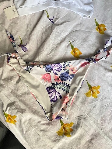 s Beden beyaz Renk Alt üst bikini takım hm