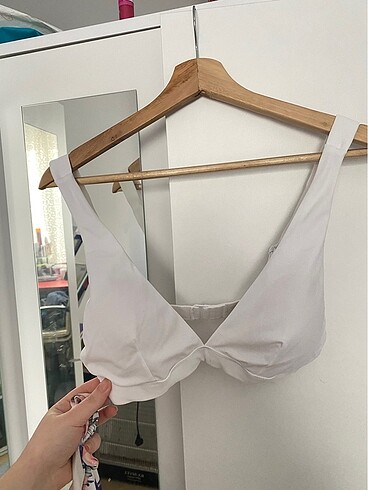 m Beden beyaz Renk Marka bikini üstü