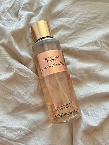 Victoria secret bare vanilla body sprey