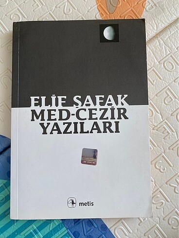 Beden Renk Elif Şafak Kitapları