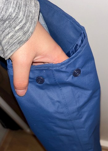 Erkek Çocuk Mavi Askılı Kemerli Tulum - Görsel 5