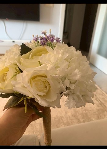 Dantel Detaylı Beyaz Gelin Buketi - Görsel 2