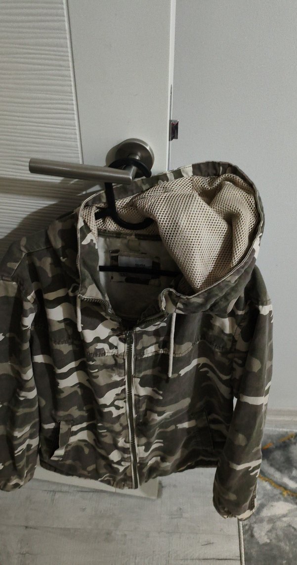 Kapüşonlu Gri Kamuflaj Kadın Ceket - Görsel 4